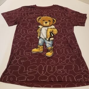 Maroon Launder bear graphic tee shirt size m